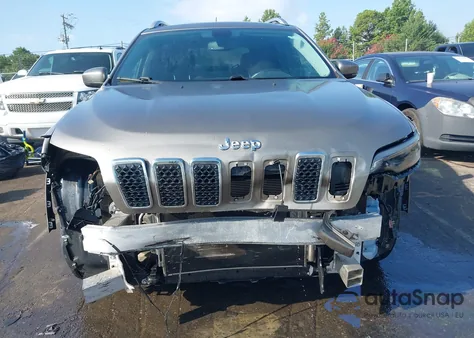 2019 Jeep Cherokee Latitude Plus Fwd from USA, damaged, VIN 1C4PJLLB1KD266004